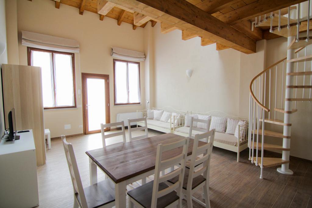 Agriturismo Cascina Della Fontana Lodi Kamer foto