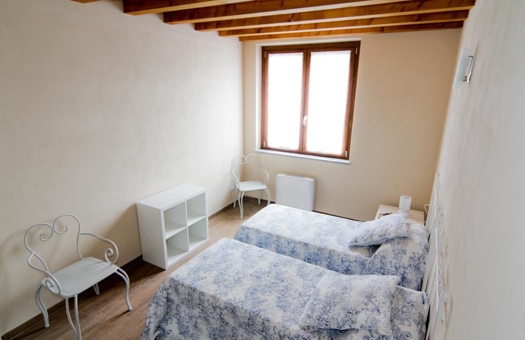 Agriturismo Cascina Della Fontana Lodi Kamer foto